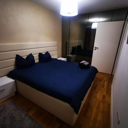 Luxury Apartment. 10 Minutes Taxi Ride To Center Timisoara Exterior photo