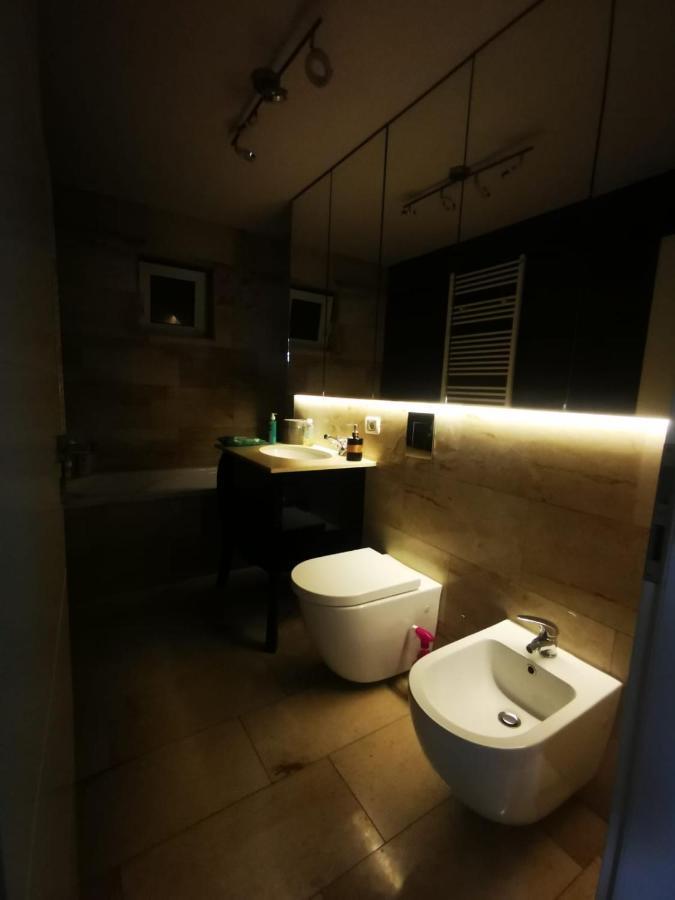 Luxury Apartment. 10 Minutes Taxi Ride To Center Timisoara Exterior photo